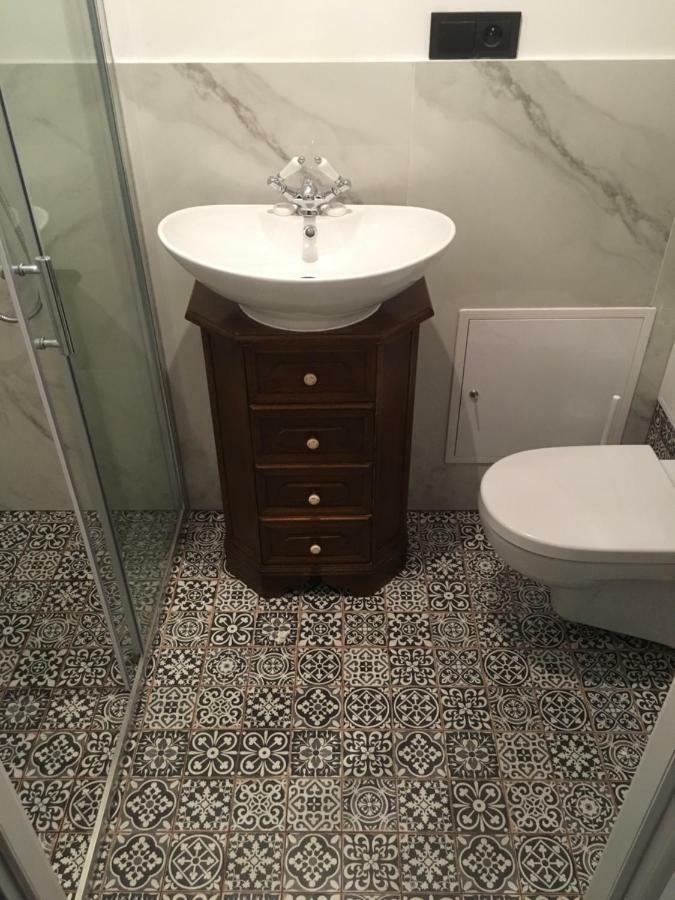 Przestrzenny apartament w centrum Krakowa. Zewnętrze zdjęcie